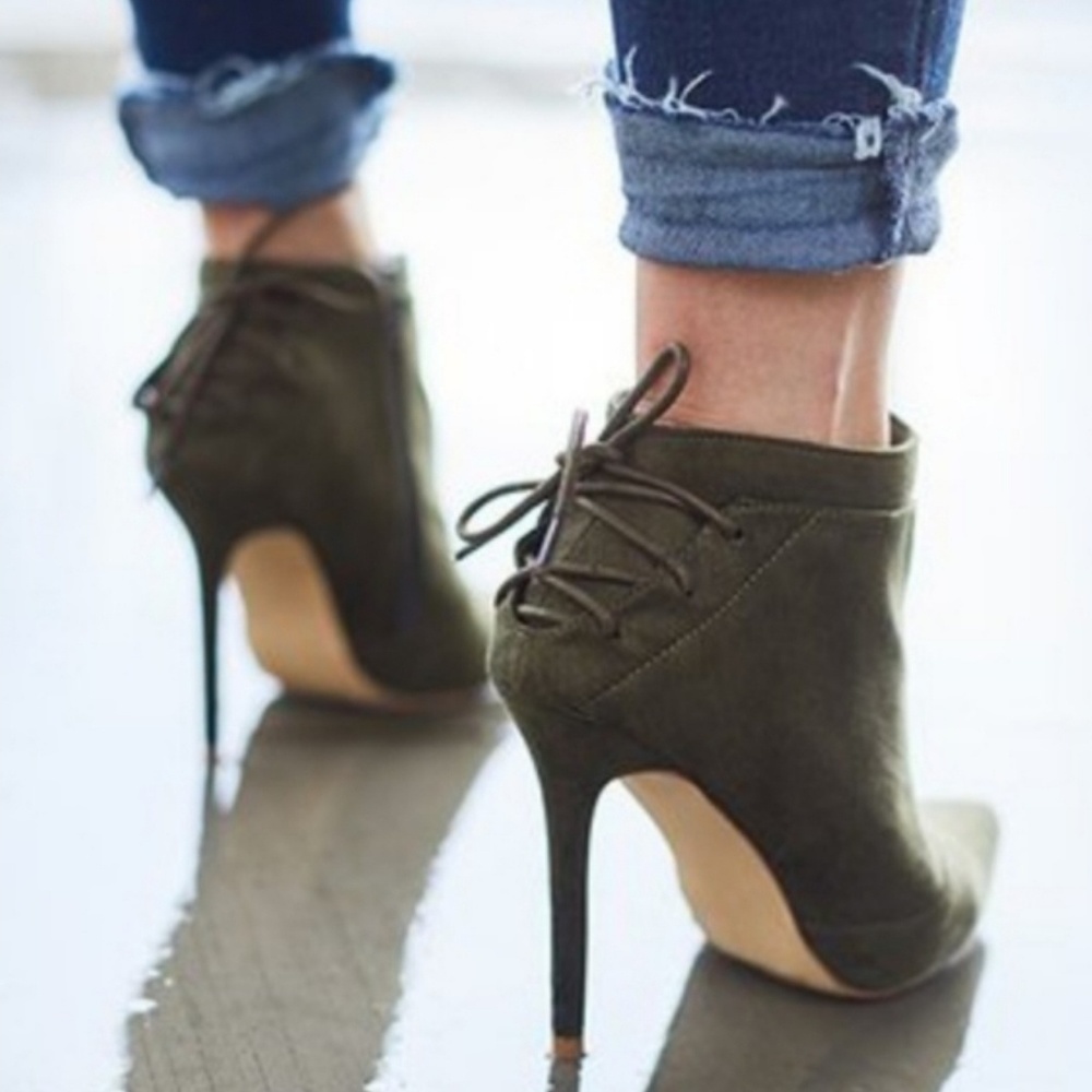 Sz 7.5 Chloee Ankle Boots | Red | Lace Up - Picture 1 of 7